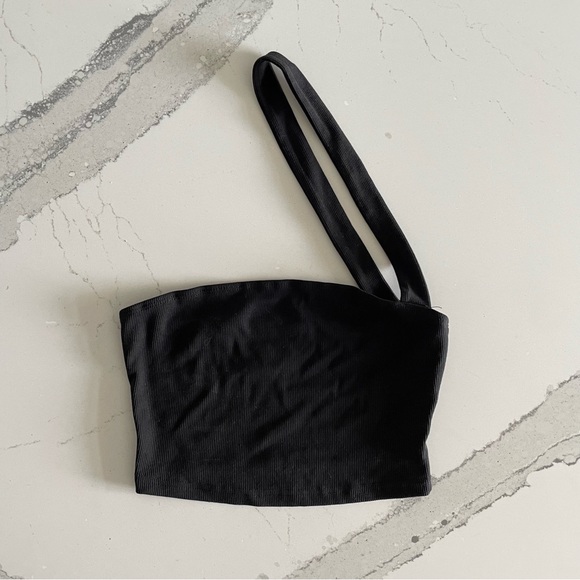 Ribbed Asymmetric Tank Top - Picture 1 of 3